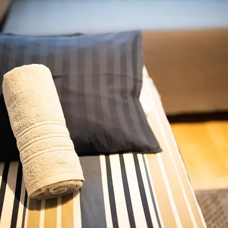 Two-room Center Host By Tuure *