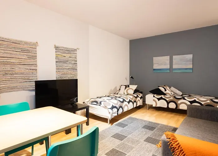 Two-room Center Host By Tuure *